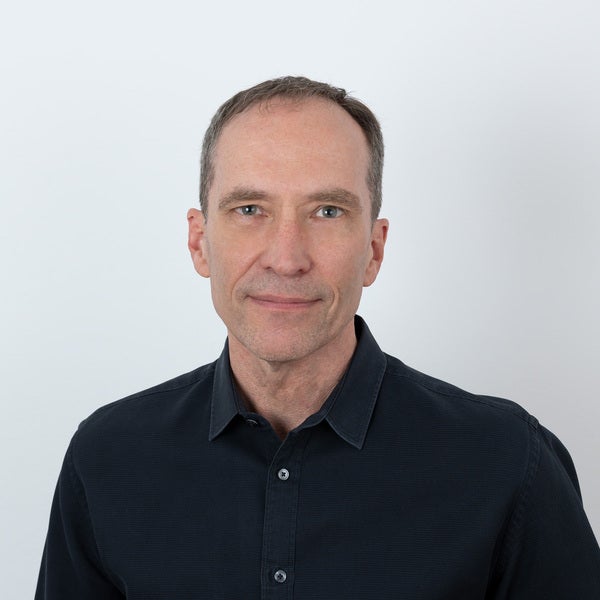 Simon_L-289_NOT_1200px